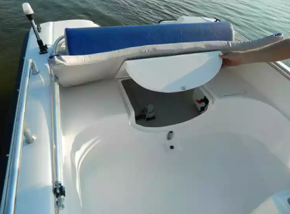 Стеклопластиковый катер Wyatboat-430 M (тримаран) в Калуге