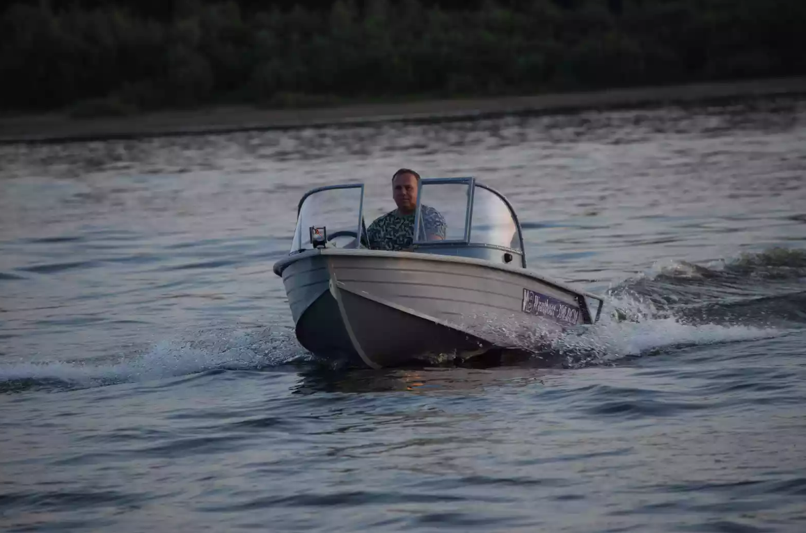 Алюминиевый катер Wyatboat-390 DCM в Калуге
