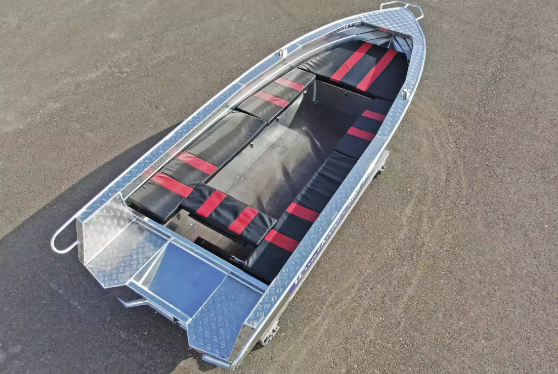 Алюминиевая лодка Wyatboat-390РМ увеличенный борт в Калуге