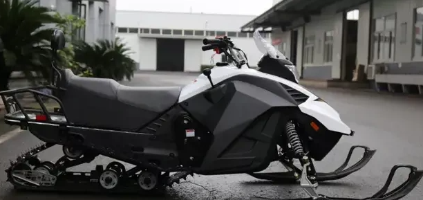 Снегоход ULAR 220 в Калуге