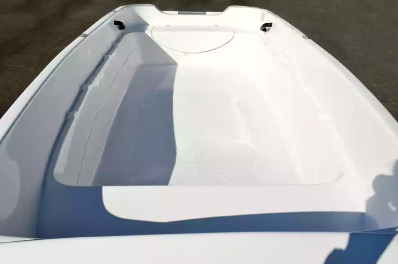 Стеклопластиковая лодка Пингвин (тримаран) в Калуге