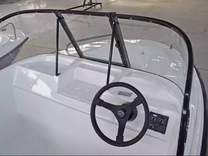 Комбинированный катер Wyatboat-430 M в Калуге