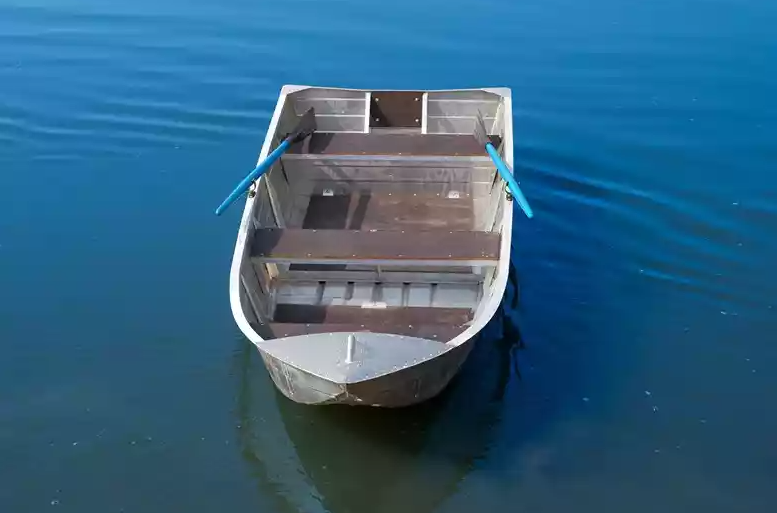 Алюминиевая лодка Вятка-Профи 32 в Калуге