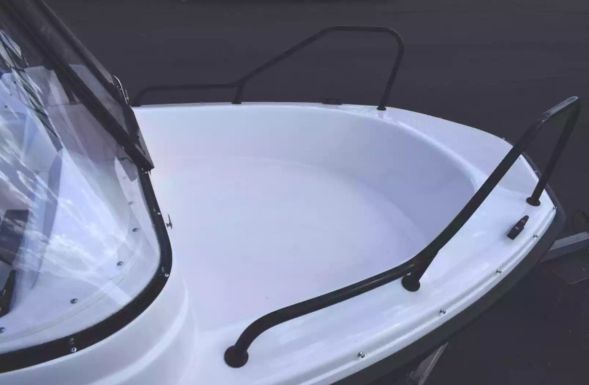 Комбинированный катер Wyatboat-430 DC в Калуге