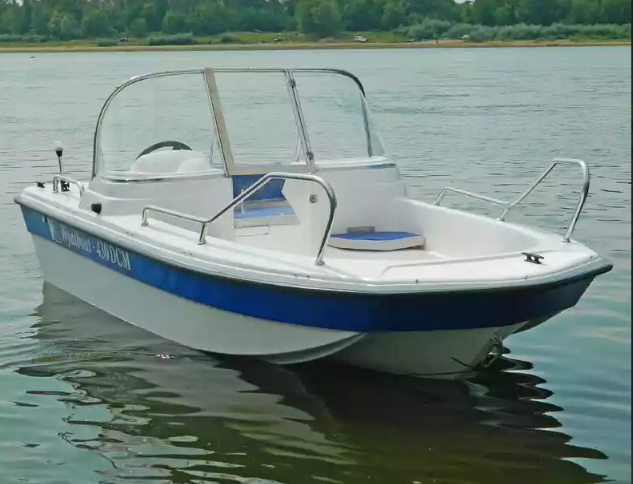 Стеклопластиковый катер Wyatboat-430 DCM (тримаран) в Калуге