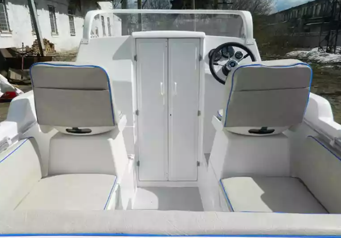 Комбинированный катер Neman-500 с каютой в Калуге