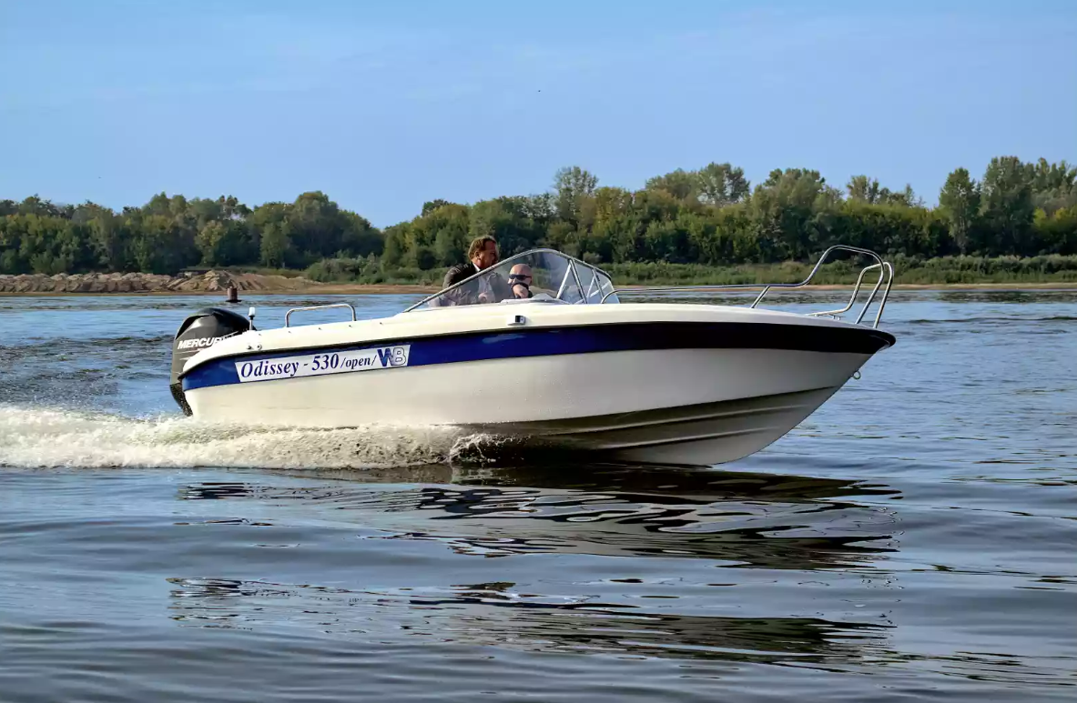 Стеклопластиковый катер Neman-530 Open в Калуге