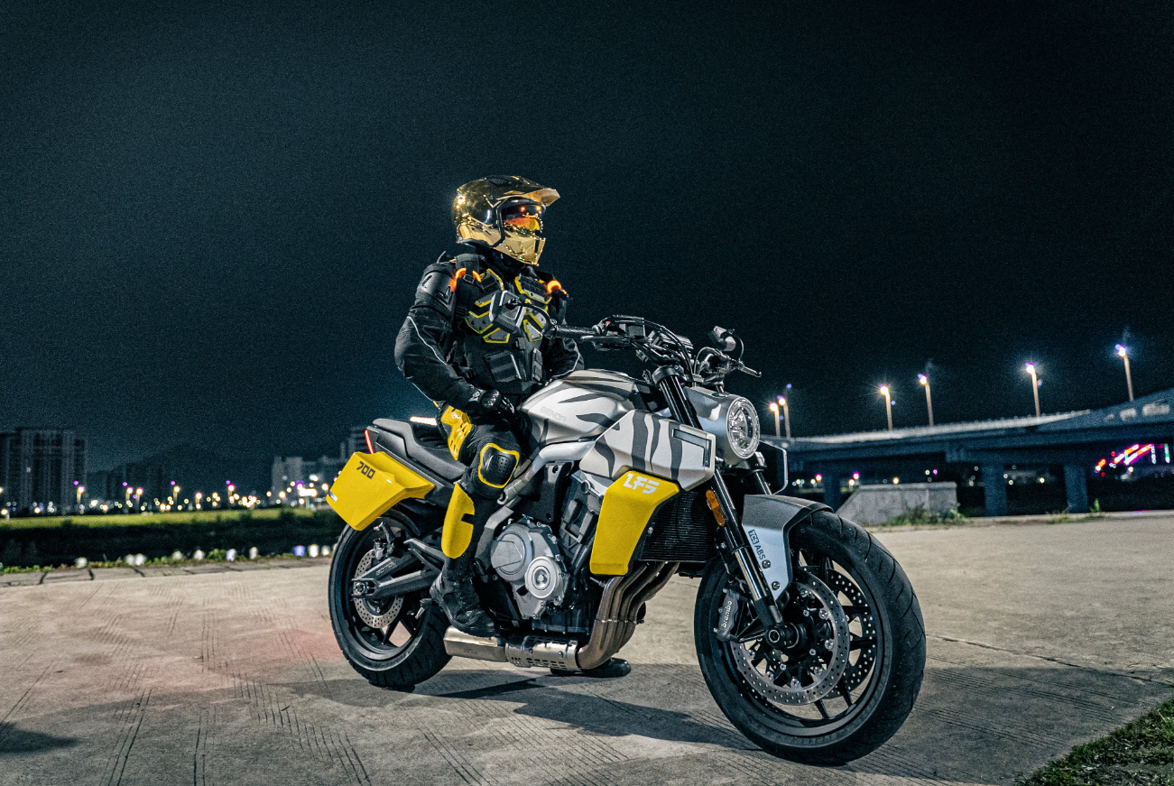 Мотоцикл Benda LFS 700 в Калуге