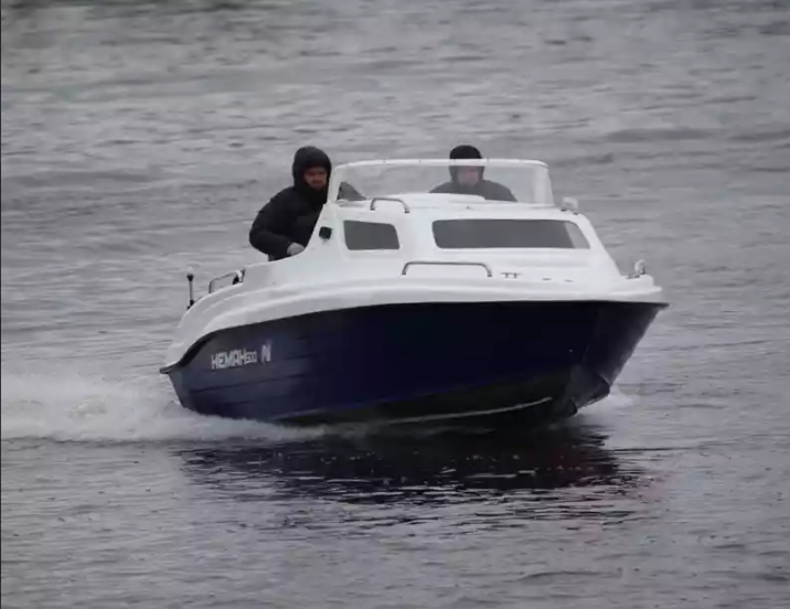 Комбинированный катер Neman-500 с каютой в Калуге