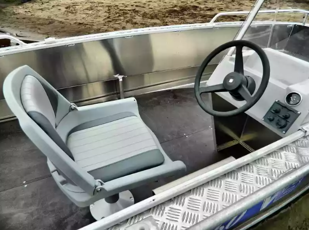 Алюминиевый катер Wyatboat-460 C в Калуге