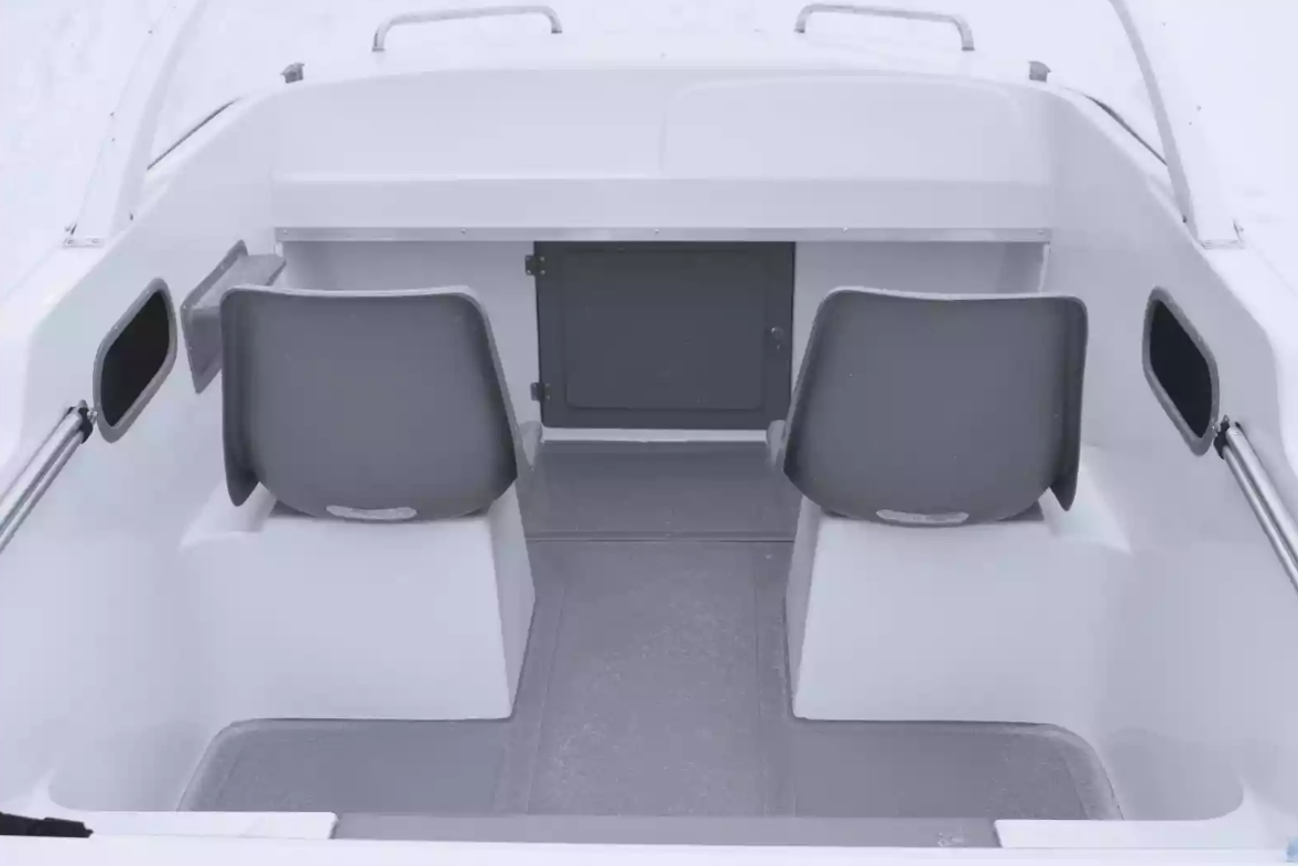 Стеклопластиковый катер Neman-450 в Калуге