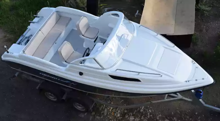 Комбинированный катер Neman-550 с каютой в Калуге