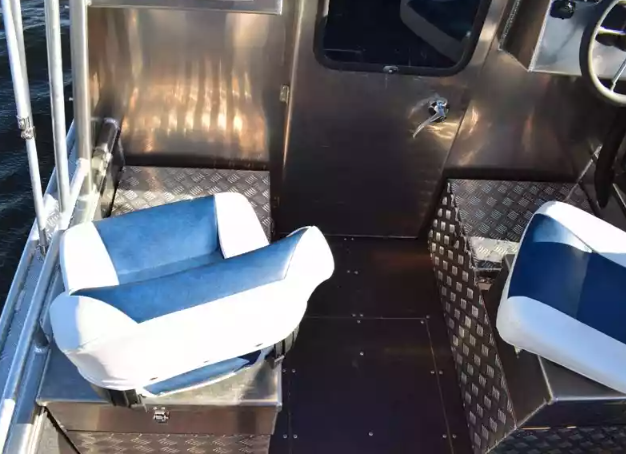 Алюминиевый катер Неман 550 с каютой в Калуге