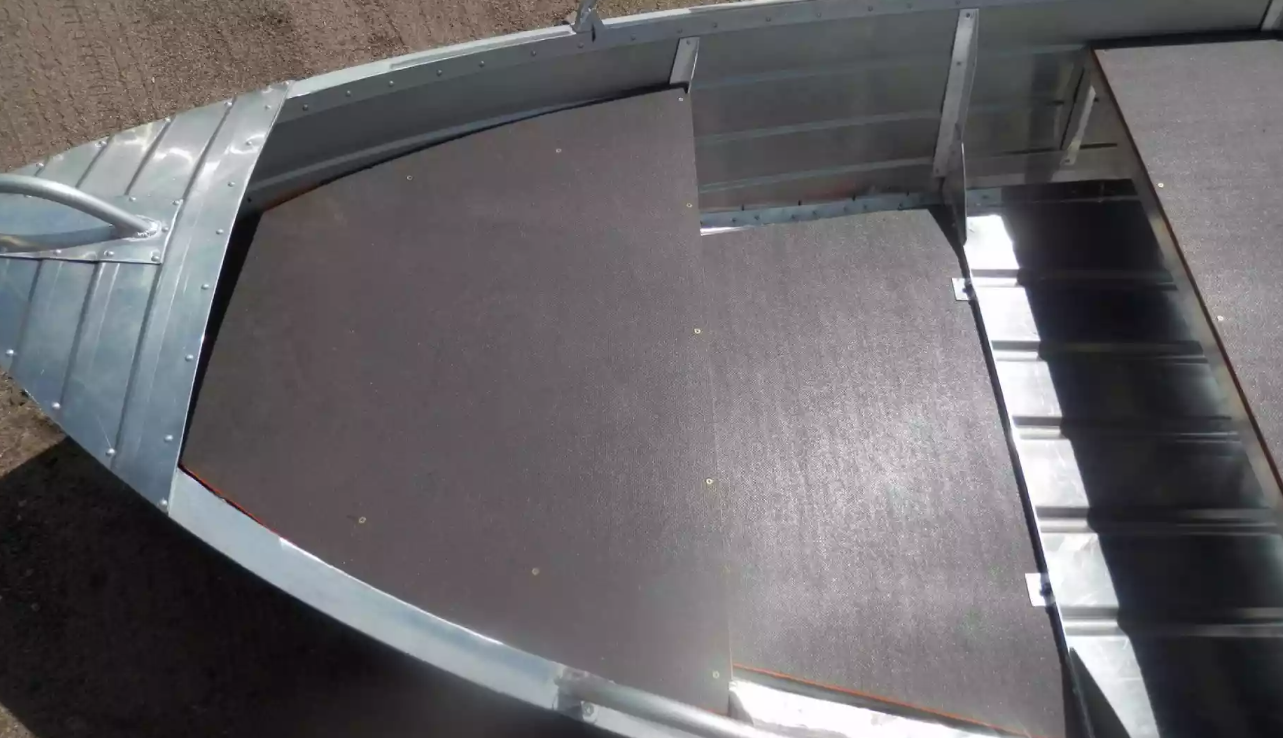 Алюминиевая лодка Вятка-Профи 32 в Калуге