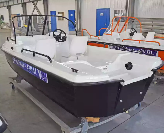 Комбинированный катер Wyatboat-430 M в Калуге