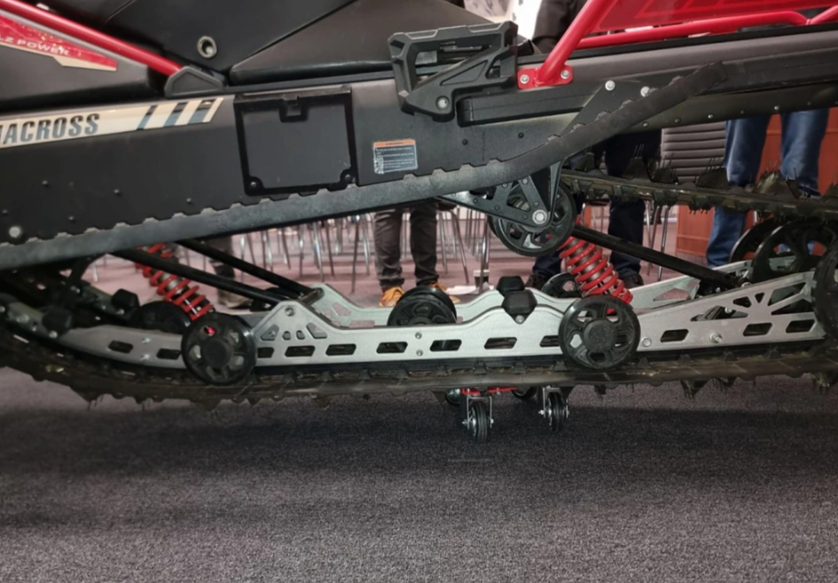 Снегоход AODES Siberiacross 1000 WT 508mm LCD 6.8 в Калуге