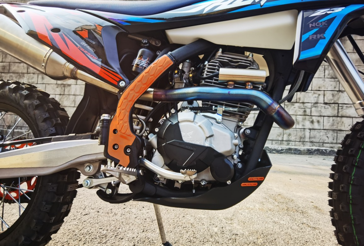 Мотоцикл JHLMOTO JHL Z3 CB250 (172FMM-3A) в Калуге