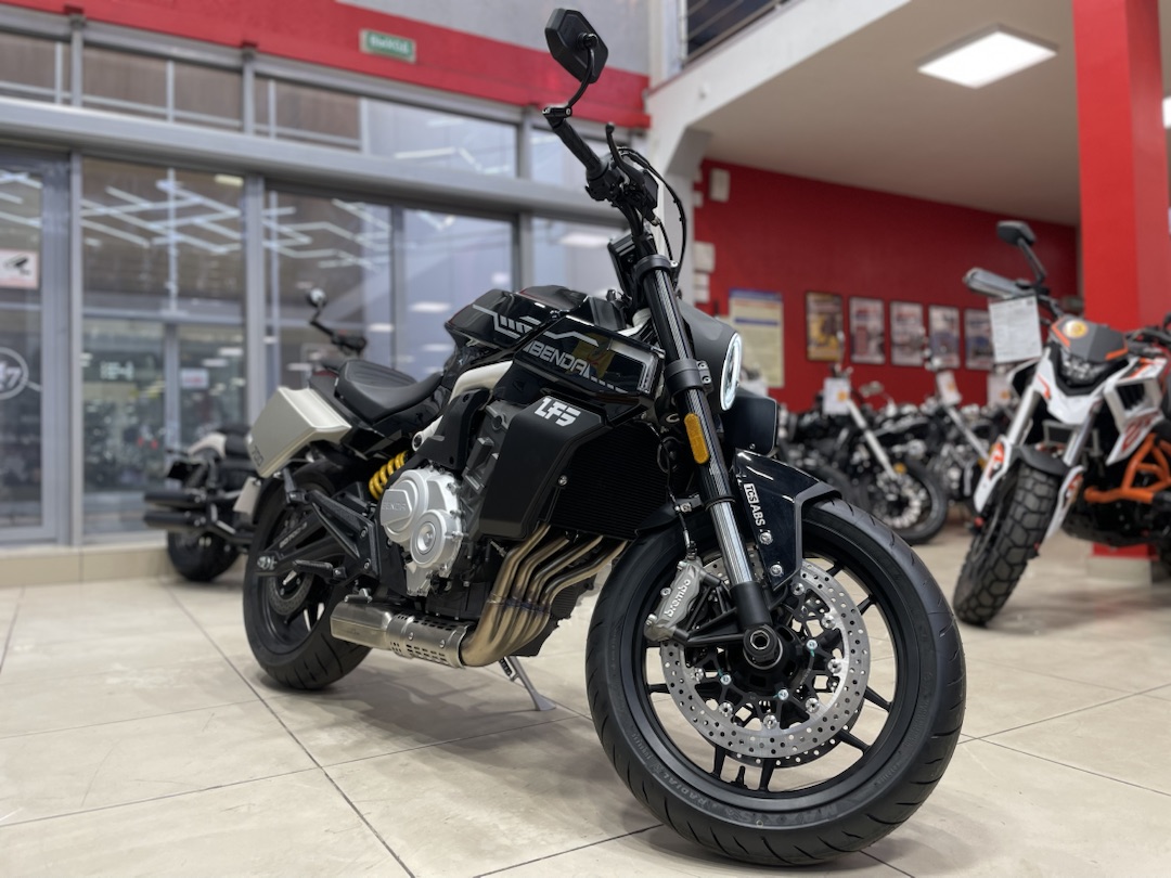 Мотоцикл Benda LFS 700 в Калуге