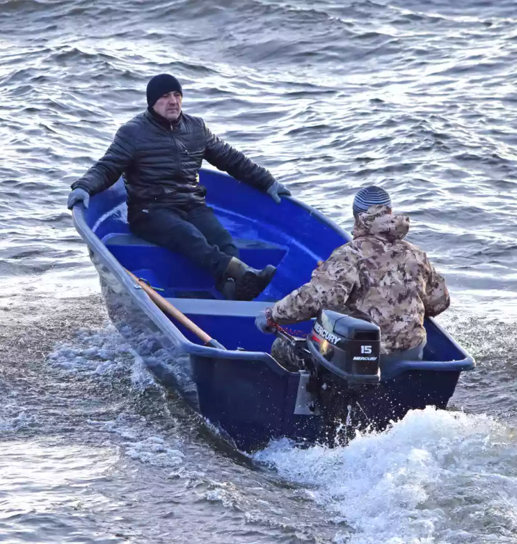 Стеклопластиковая лодка Neman-340 (тримаран) в Калуге