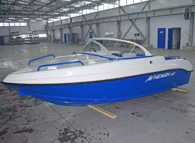 Комбинированный катер Neman-450 в Калуге