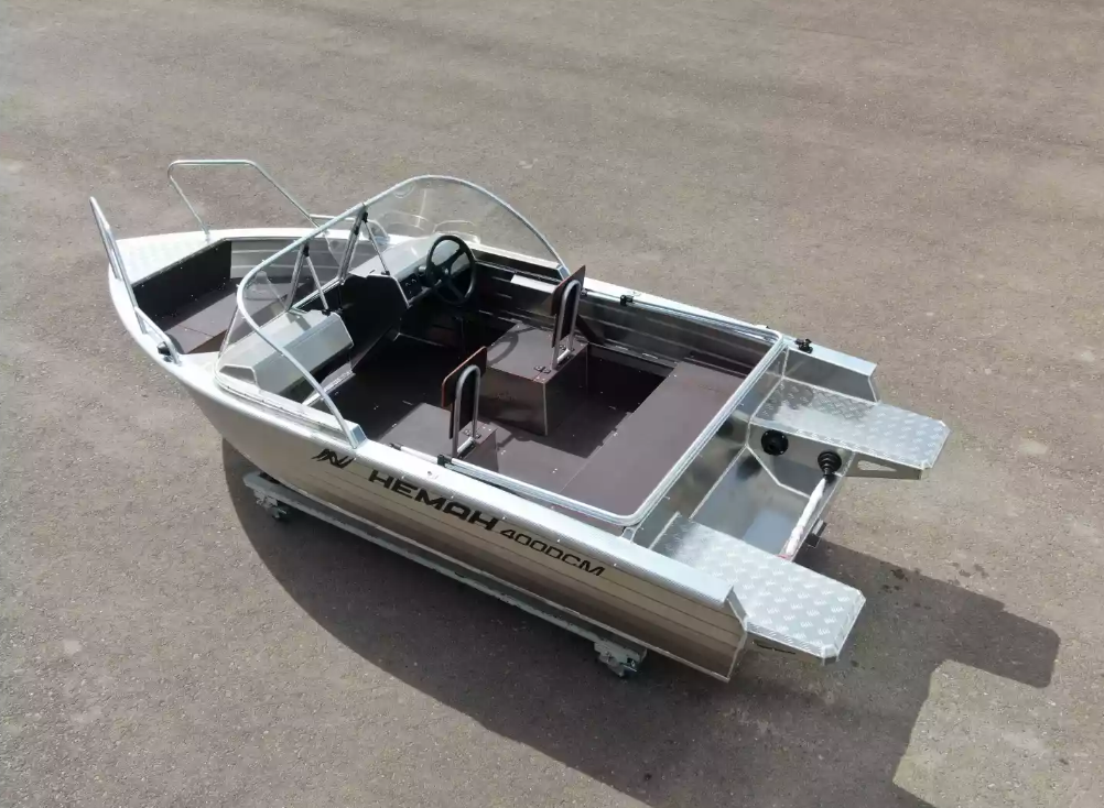 Алюминиевая лодка  Неман-400 DCM NEW в Калуге