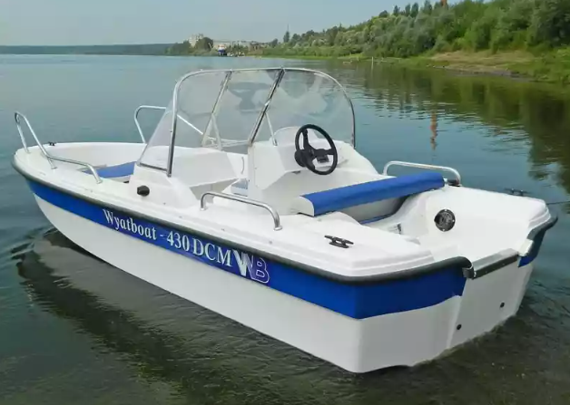 Стеклопластиковый катер Wyatboat-430 DCM (тримаран) в Калуге