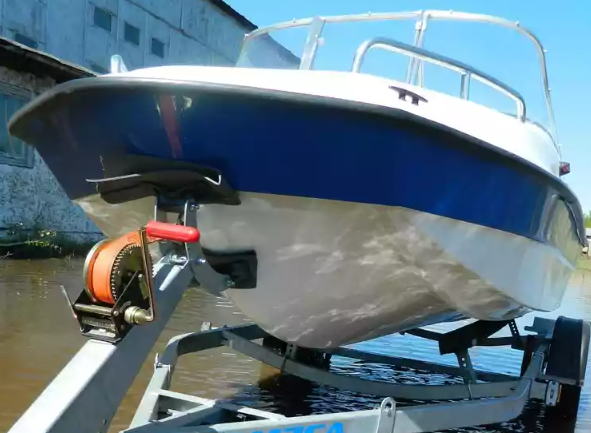 Стеклопластиковый катер Wyatboat-430 M (тримаран) в Калуге