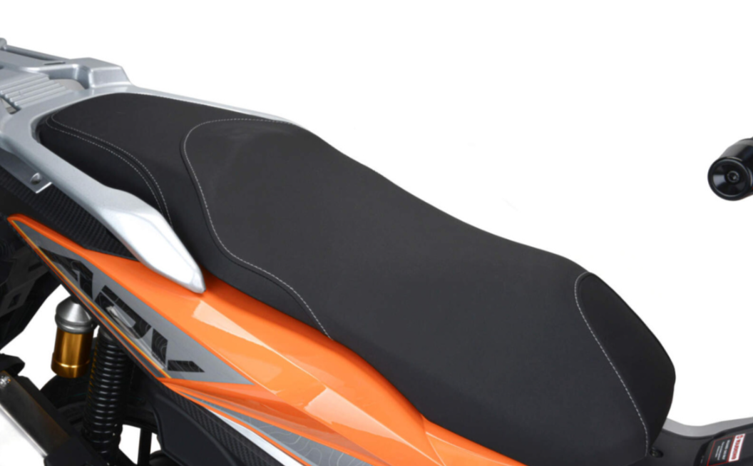 Скутер MOTOLAND (МОТОЛЕНД) T-MAX 150 в Калуге