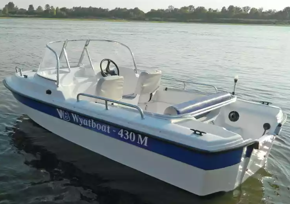 Стеклопластиковый катер Wyatboat-430 M (тримаран) в Калуге