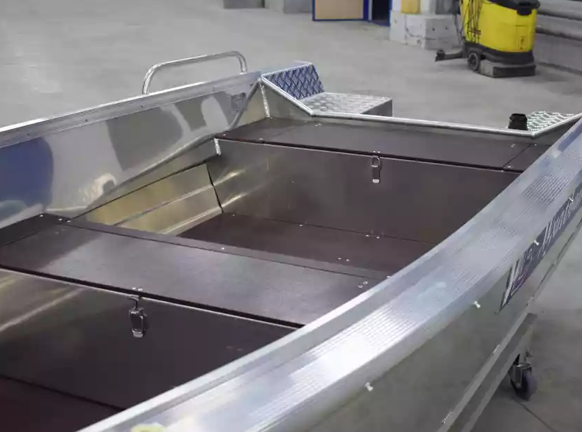 Алюминиевая лодка  Wyatboat-430 Р в Калуге