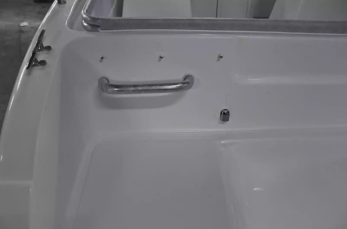 Стеклопластиковый катер Neman-500 в Калуге