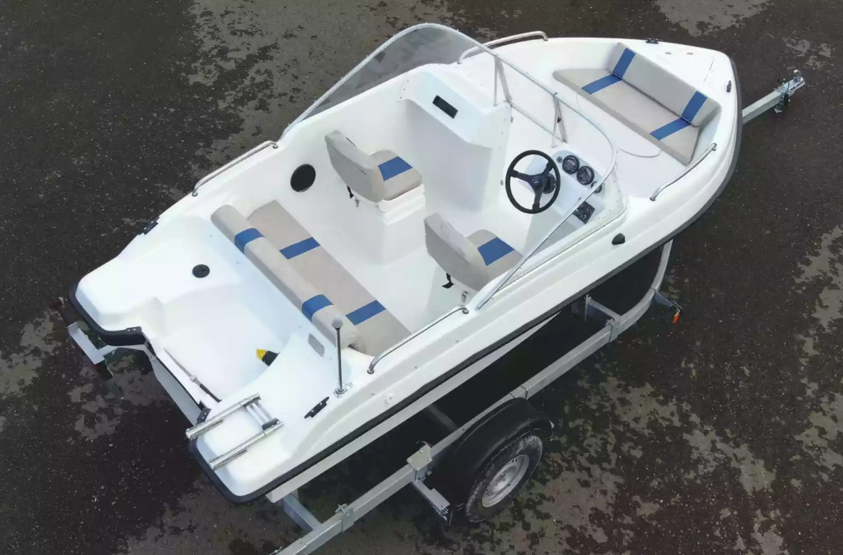 Стеклопластиковый катер Wyatboat-3 DC Open в Калуге