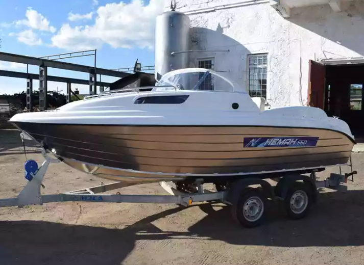 Комбинированный катер Neman-550 с каютой в Калуге