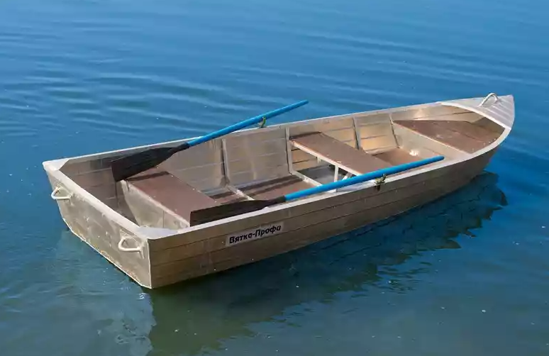 Алюминиевая лодка Вятка-Профи 32 в Калуге