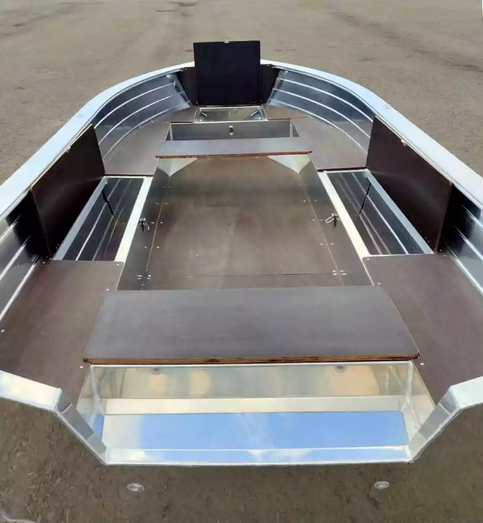 Алюминиевая лодка Неман-400 в Калуге