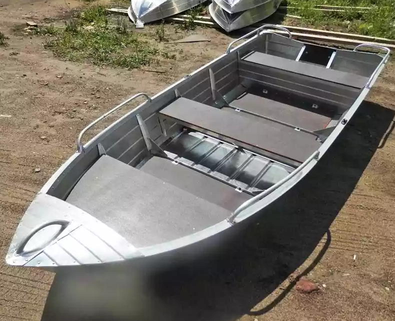Алюминиевая лодка Вятка-Профи 37 в Калуге
