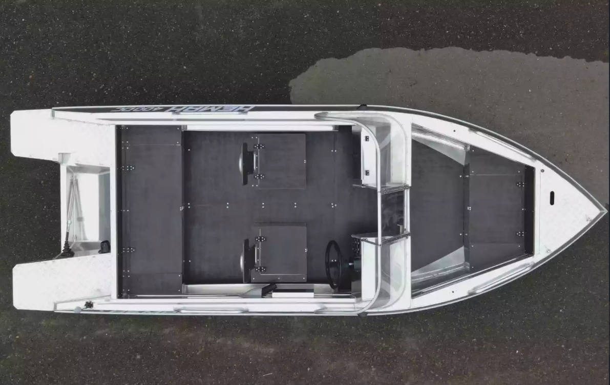 Алюминиевый катер Neman-400 DC в Калуге