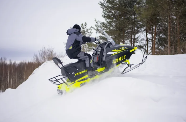 Миниснегоход Бурлак Азимут 20 л.с.  Б/У в Калуге