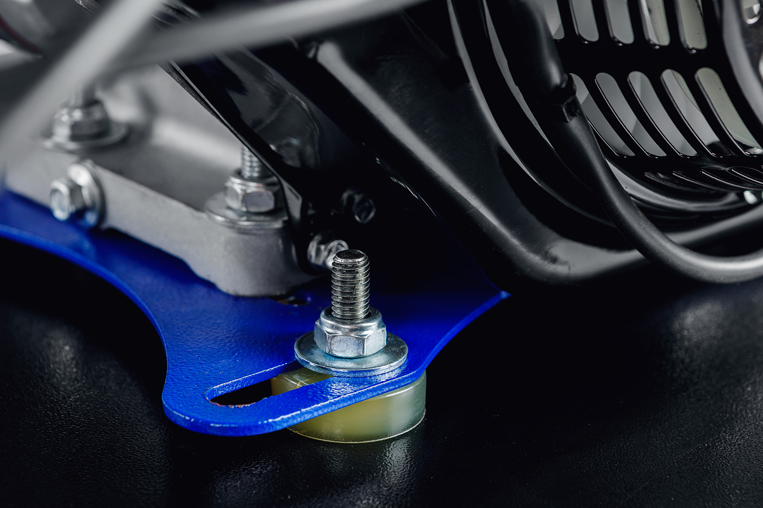 МОТОБУКСИРОВЩИК IKUDZO LONG 2.0 1700/500 EKR19 в Калуге