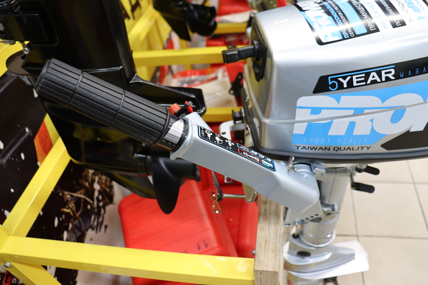 Лодочный мотор PROMAX SP5FHS (внешний бак 12 л) в Калуге