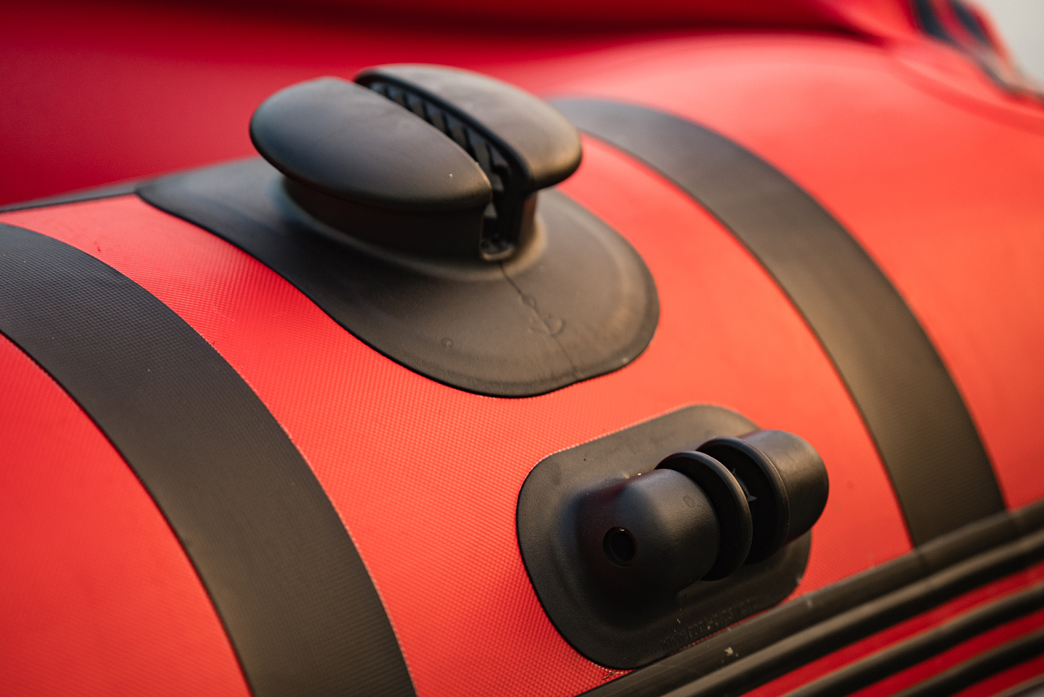 Лодка MISHIMO RIVER FJET PRO 430  под водомет в Калуге