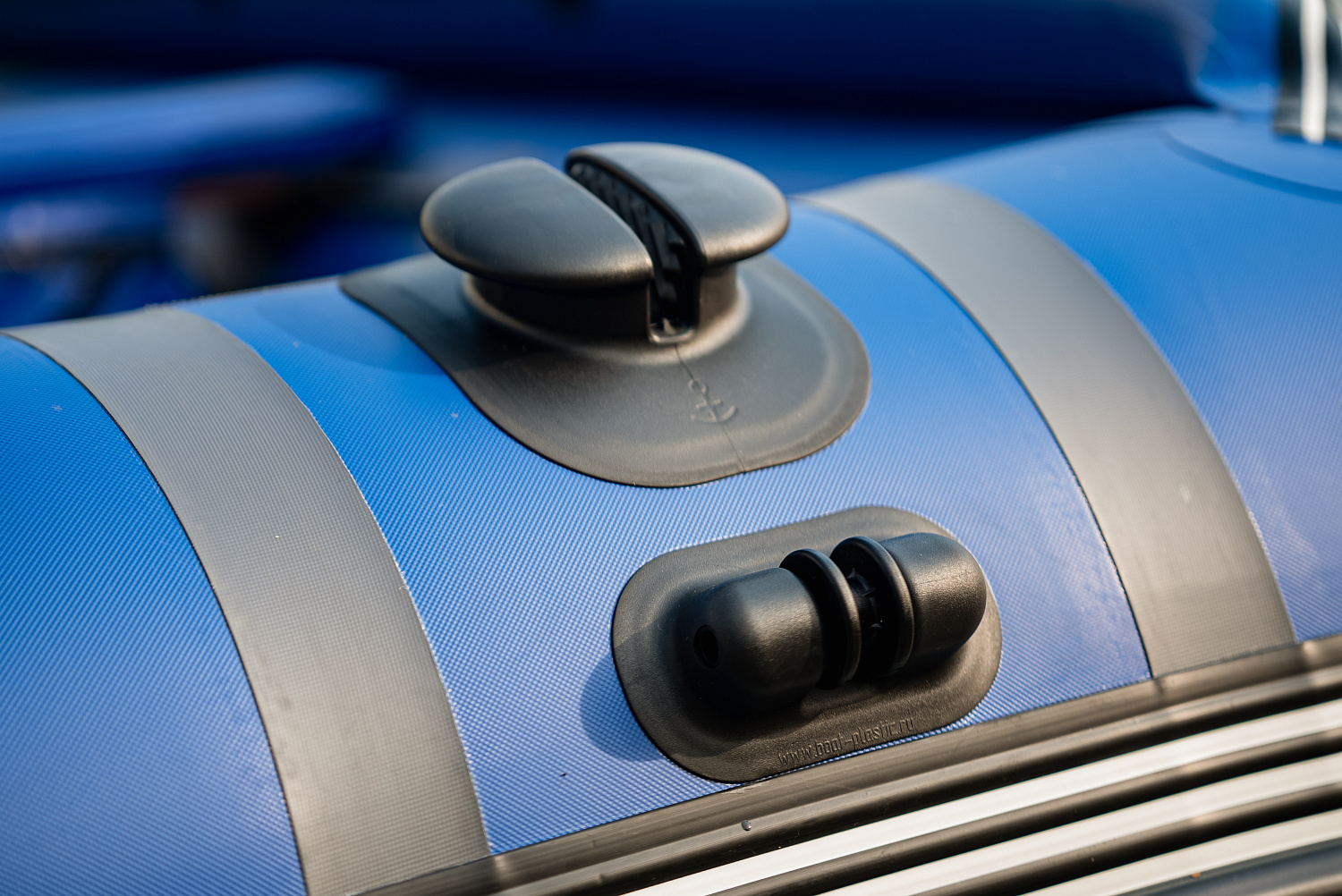 Лодка MISHIMO RIVER FJET PRO 430  под водомет в Калуге