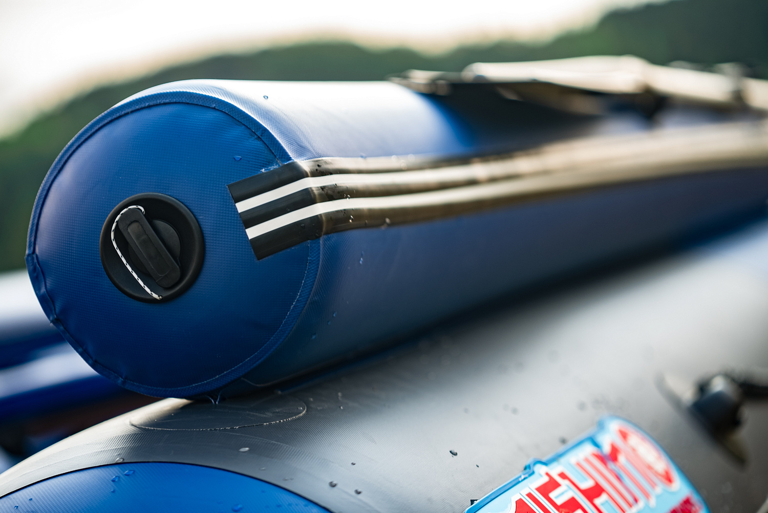 Лодка MISHIMO RIVER FJET PRO 430  под водомет в Калуге