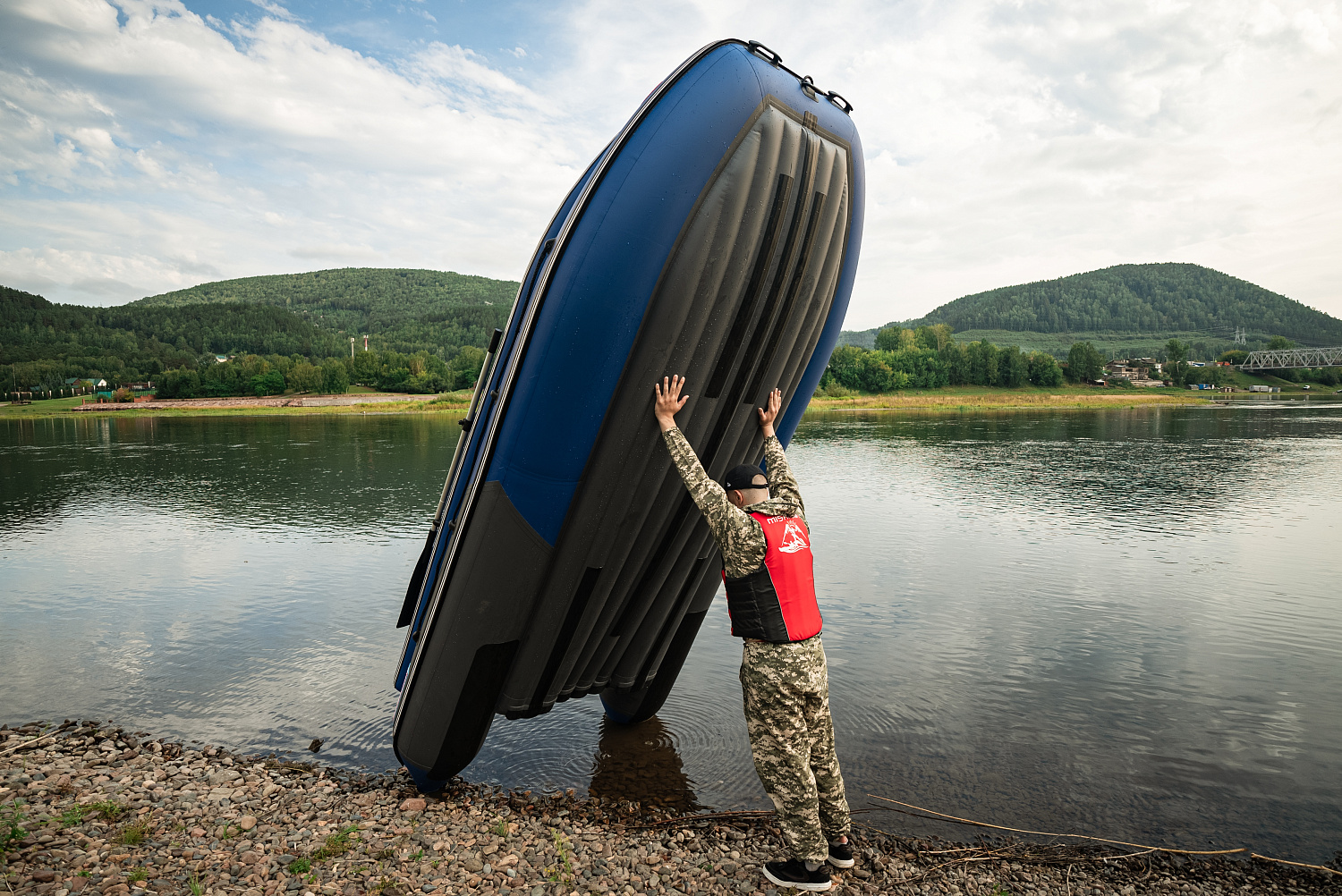 Лодка MISHIMO RIVER FJET PRO 430  под водомет в Калуге