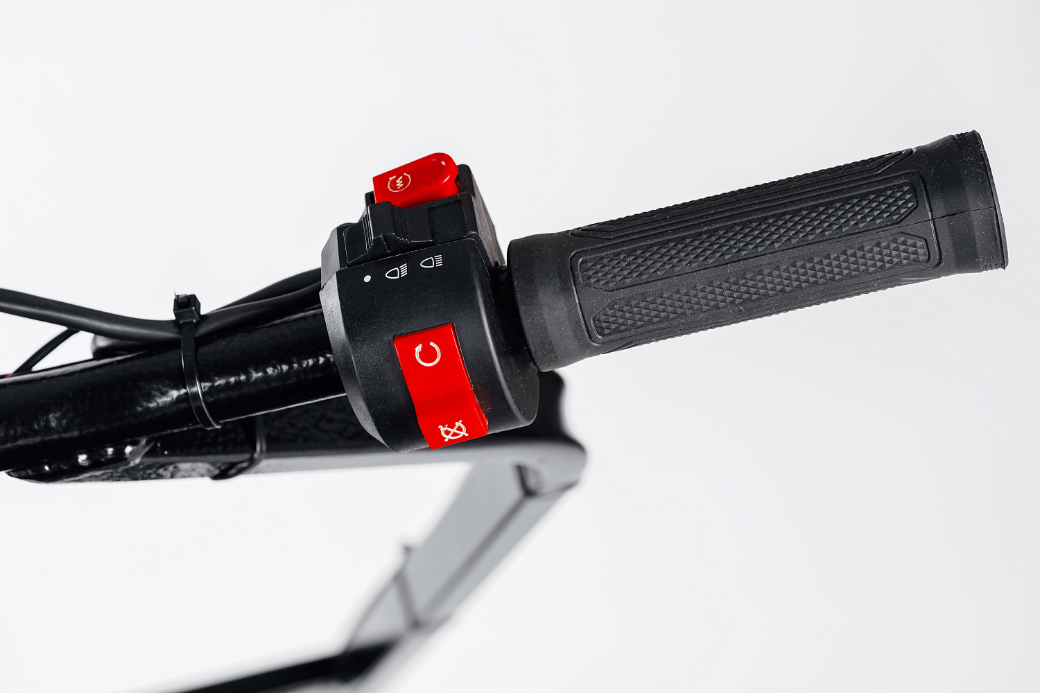 МОТОБУКСИРОВЩИК IKUDZO LONG 2.0 1700/500 EKR19 в Калуге