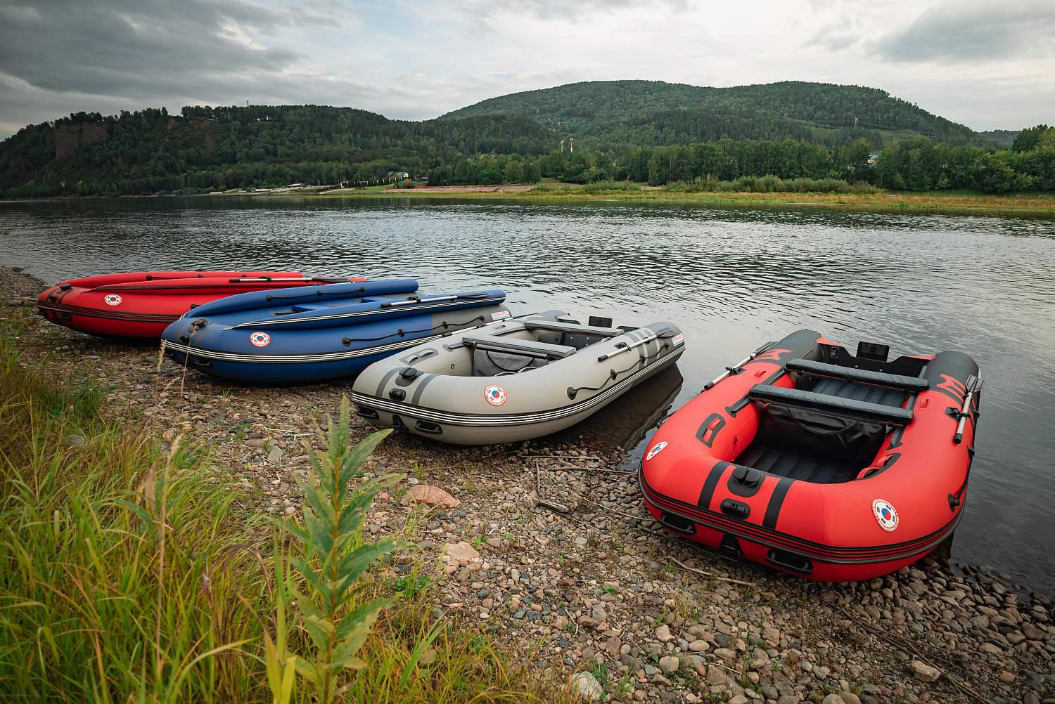 Лодка MISHIMO RIVER FJET PRO 430  под водомет в Калуге