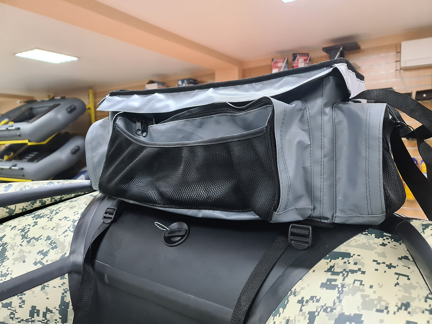 СУМКА ЛЮКС НА БАЛЛОН ДЛЯ ЛОДОК ПВХ 50Х25Х25 СМ в Калуге