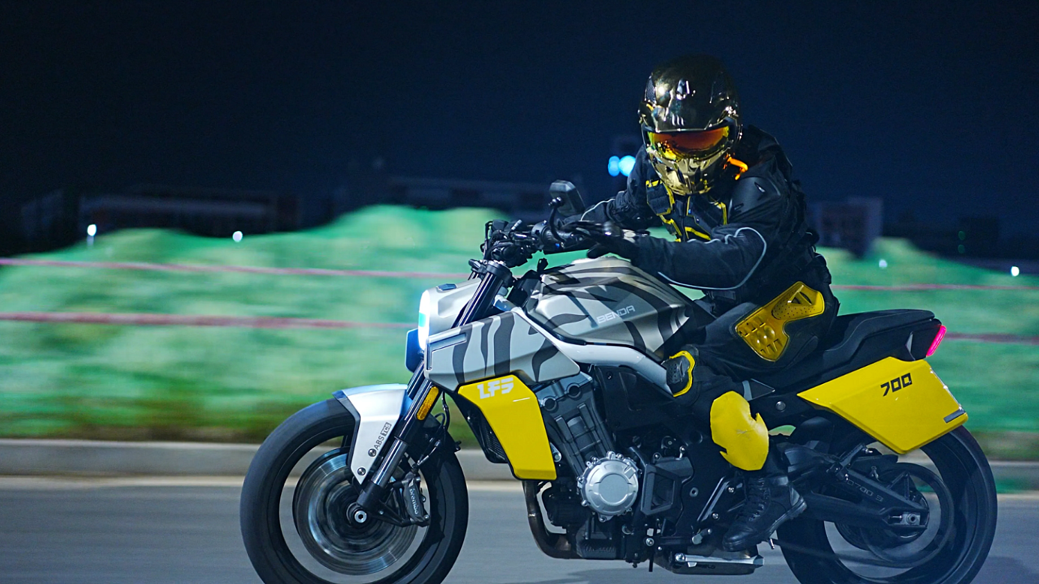 Мотоцикл Benda LFS 700 в Калуге