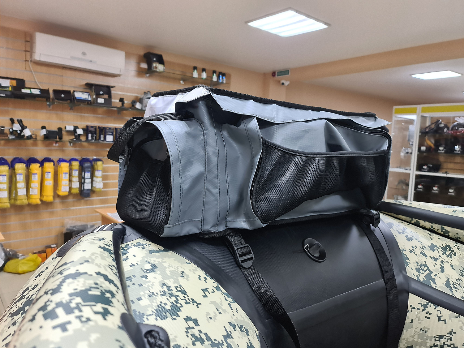 СУМКА ЛЮКС НА БАЛЛОН ДЛЯ ЛОДОК ПВХ 50Х25Х25 СМ в Калуге